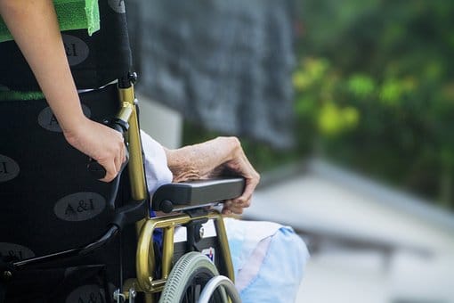5 ways care homes could be at risk from confidential waste data breaches